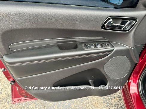 Used 2022 Dodge Durango R/T w/ Blacktop Package image 31