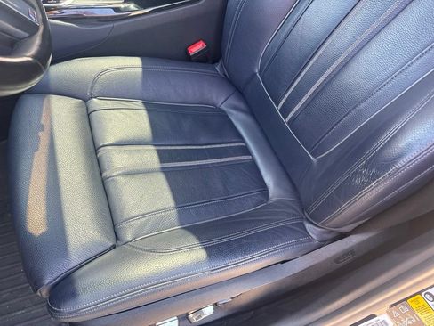 Used 2020 BMW M550i xDrive AWD/4WD image 13