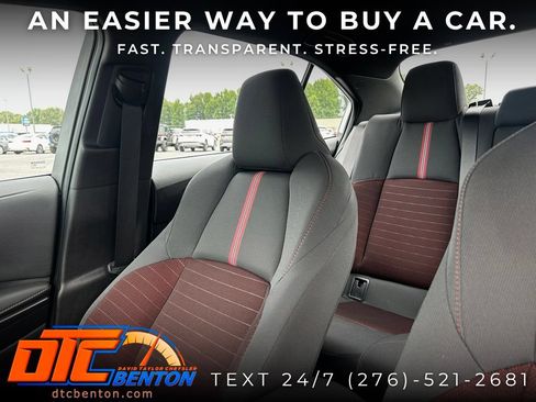 Used 2024 Toyota Corolla SE FWD image 11