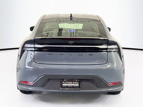 Used 2026 Toyota Prius Plug-In Hybrid image 10