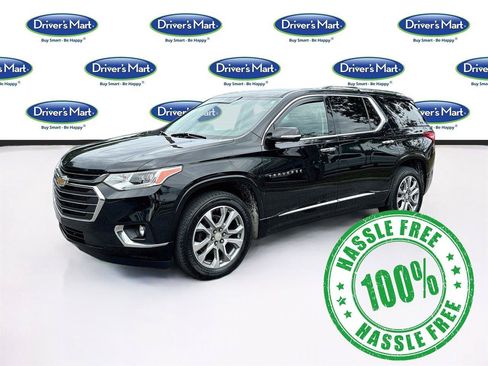 Used 2020 Chevrolet Traverse Premier FWD image 3