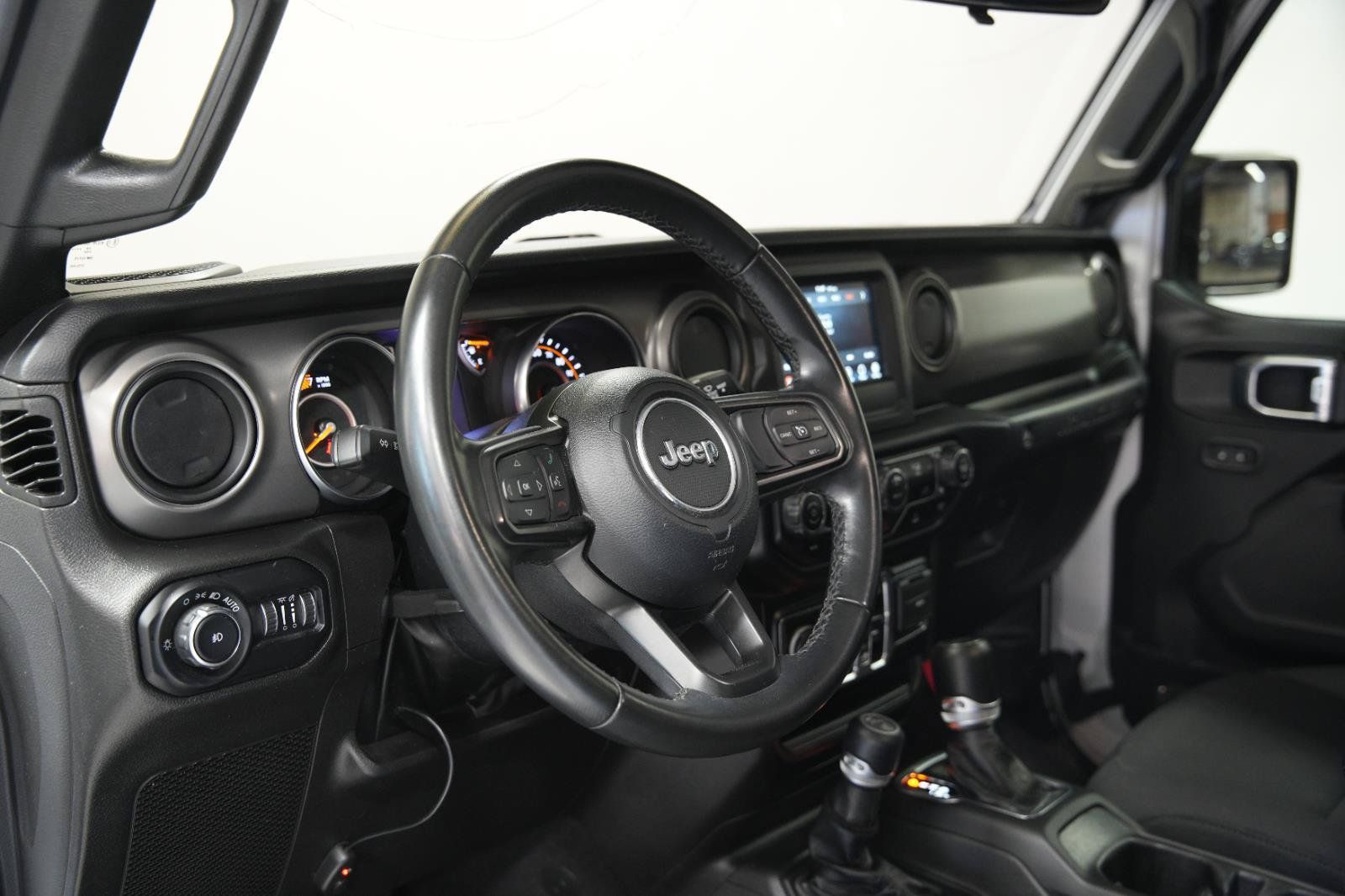 Used 2022 Jeep Wrangler Unlimited Sport AWD/4WD image 22