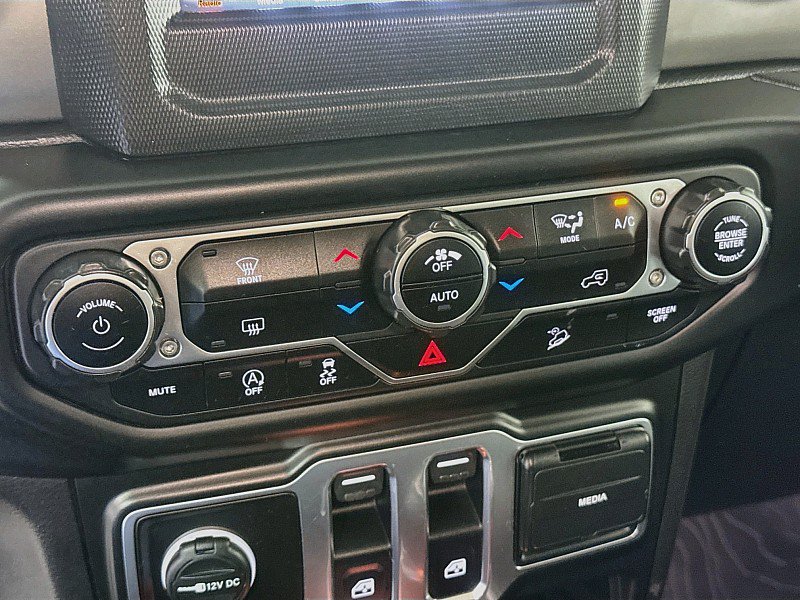 Used 2021 Jeep Wrangler Sport AWD/4WD image 16