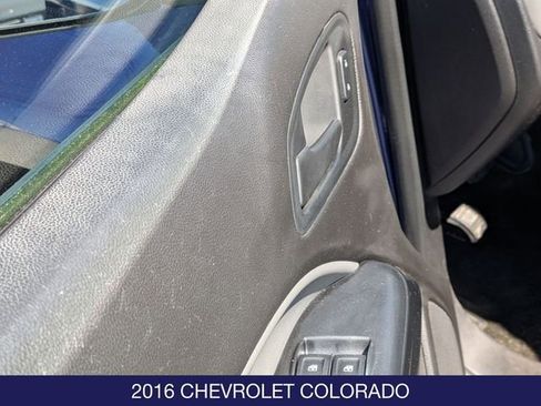 Used 2016 Chevrolet Colorado W/T w/ WT Convenience Package AWD/4WD image 12