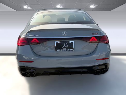 New 2026 Mercedes-Benz E 53 AMG e 4MATIC Sedan image 7