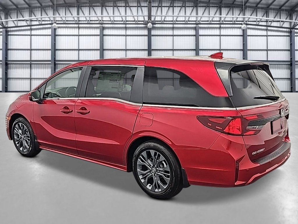 New 2026 Honda Odyssey Touring image 2