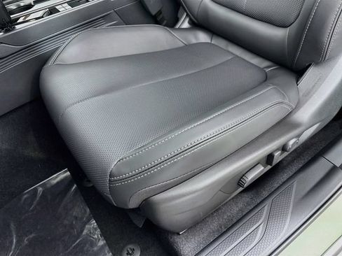 New 2026 Subaru Outback Limited XT AWD/4WD image 19
