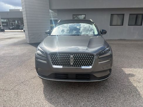 Used 2022 Lincoln Corsair Standard w/ Premium Package image 4