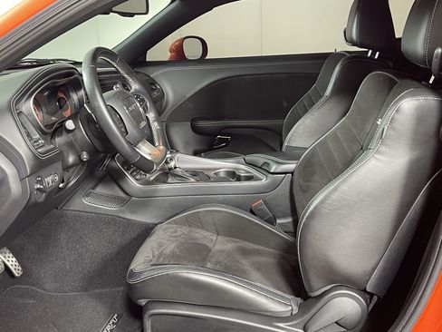 Used 2022 Dodge Challenger SRT Hellcat Redeye RWD image 13