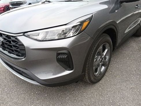 New 2026 Ford Escape ST-Line w/ Tech Pack #1 FWD image 9
