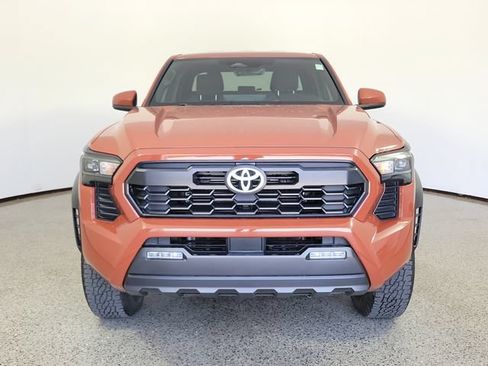 Used 2025 Toyota Tacoma TRD Off-Road AWD/4WD image 3