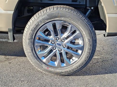 New 2026 Ford F150 XLT w/ Equipment Group 302A MID image 5