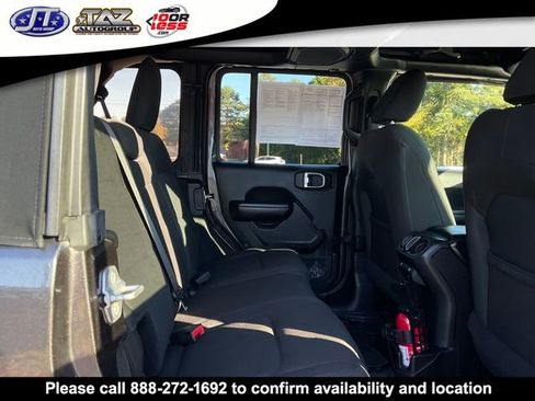 Used 2018 Jeep Wrangler Unlimited Sport S image 13