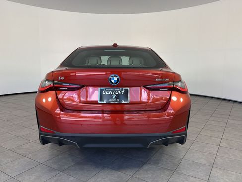 Used 2023 BMW i4 eDrive35 w/ Premium Package RWD image 10