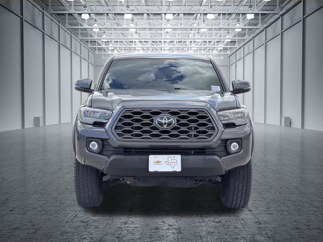 Used 2021 Toyota Tacoma TRD Off-Road w/ Technology Package AWD/4WD image 7
