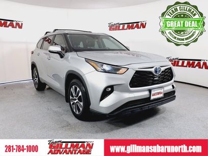 Used 2023 Toyota Highlander XLE