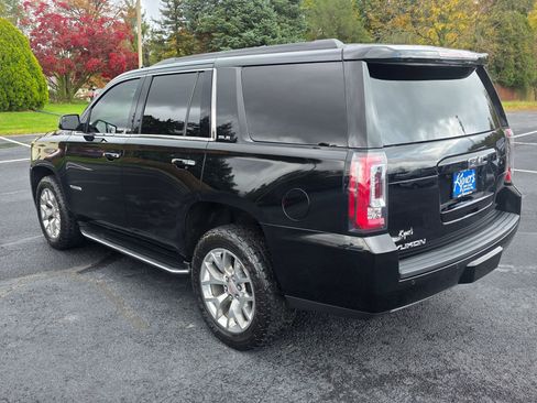 Used 2019 GMC Yukon SLE w/ SLE Value Package image 4