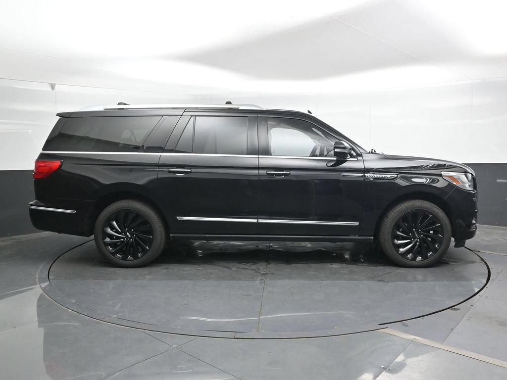 Used 2020 Lincoln Navigator L Reserve w/ Equipment Group 208A Reserve AWD/4WD image 3