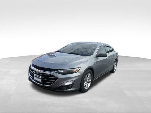 Used 2023 Chevrolet Malibu LS FWD image 3