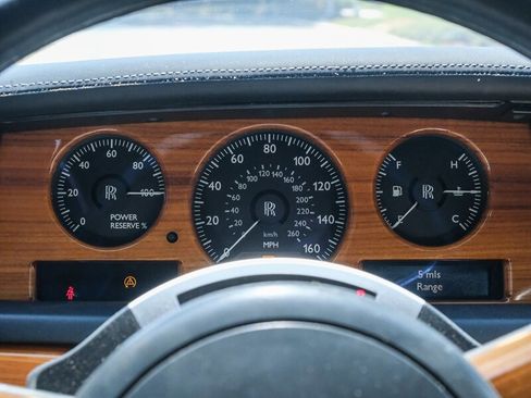 Used 2010 Rolls-Royce Phantom Base image 43