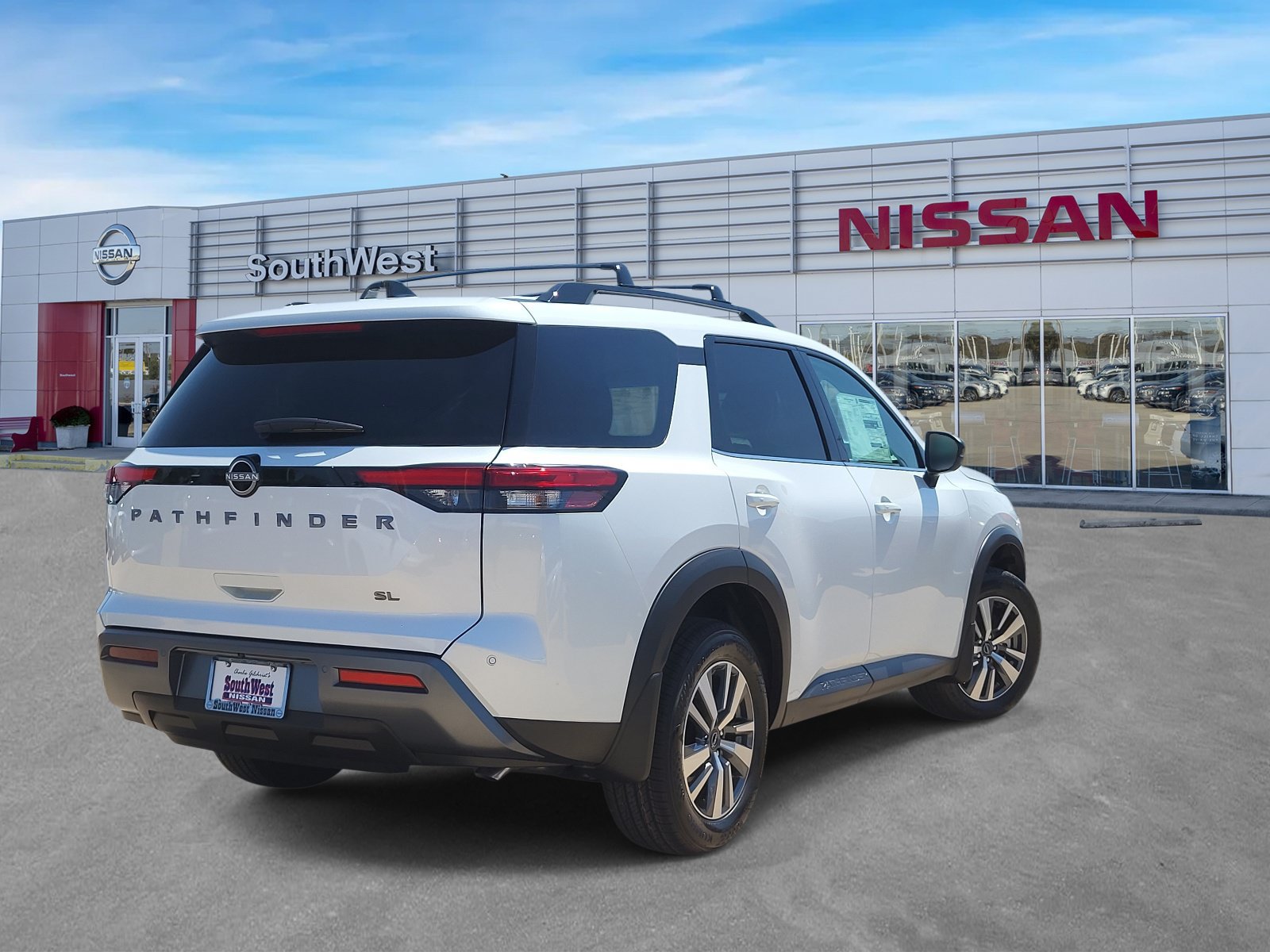 New 2026 Nissan Pathfinder SL w/ Cargo Package FWD image 5