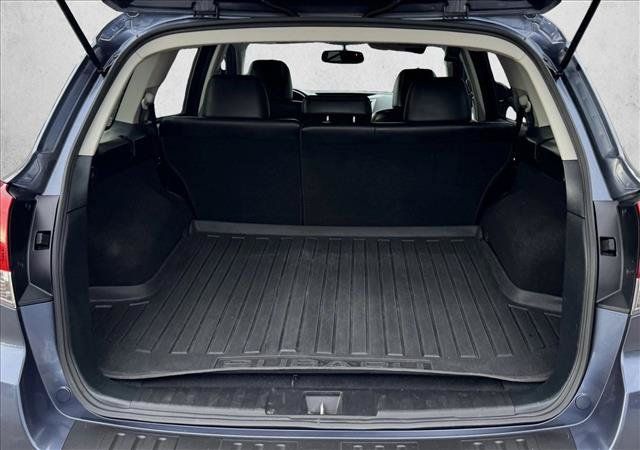 Used 2014 Subaru Outback 2.5i Limited w/ Popular Package #1B AWD/4WD image 8
