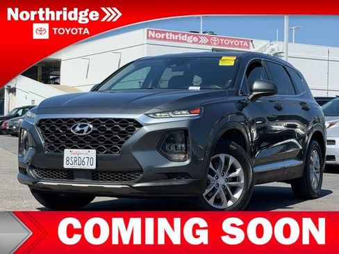 Used 2020 Hyundai Santa Fe SE w/ Cargo Package FWD image 2