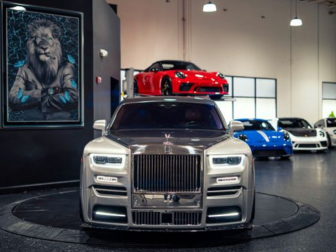 Used 2018 Rolls-Royce Phantom Sedan RWD image 12