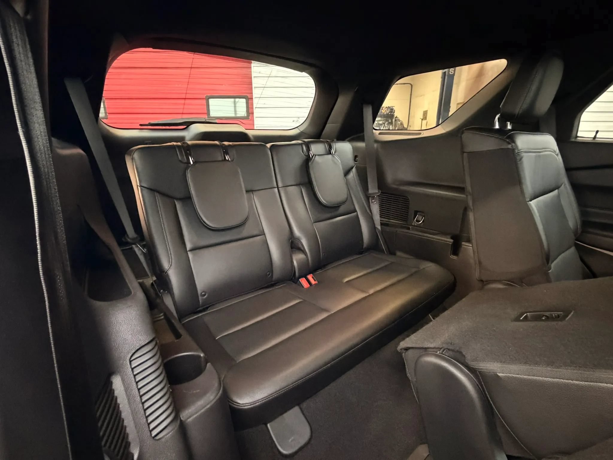 Used 2020 Ford Explorer Limited AWD/4WD image 13