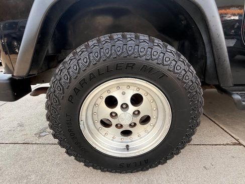 Used 1997 Jeep Wrangler Sport image 45