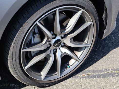 Used 2026 Genesis G70 2.5T image 40