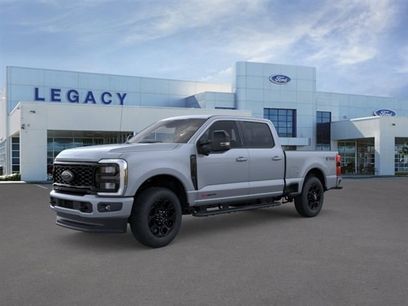 New 2026 Ford F250 Lariat w/ Black Appearance Package