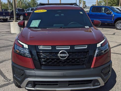 Used 2025 Nissan Pathfinder Rock Creek AWD/4WD image 6