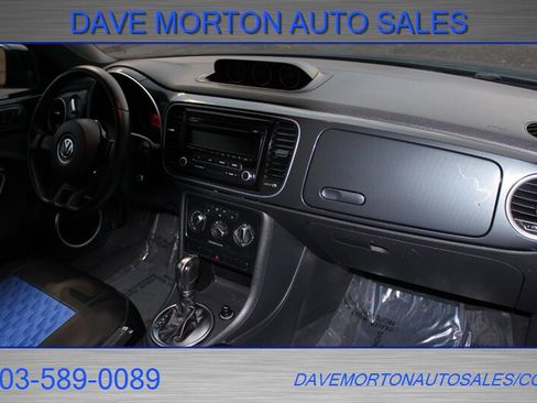 Used 2013 Volkswagen Beetle 2.0T image 16