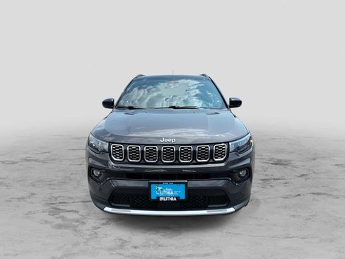 Certified 2024 Jeep Compass Limited w/ Sun and Sound Group AWD/4WD image 3