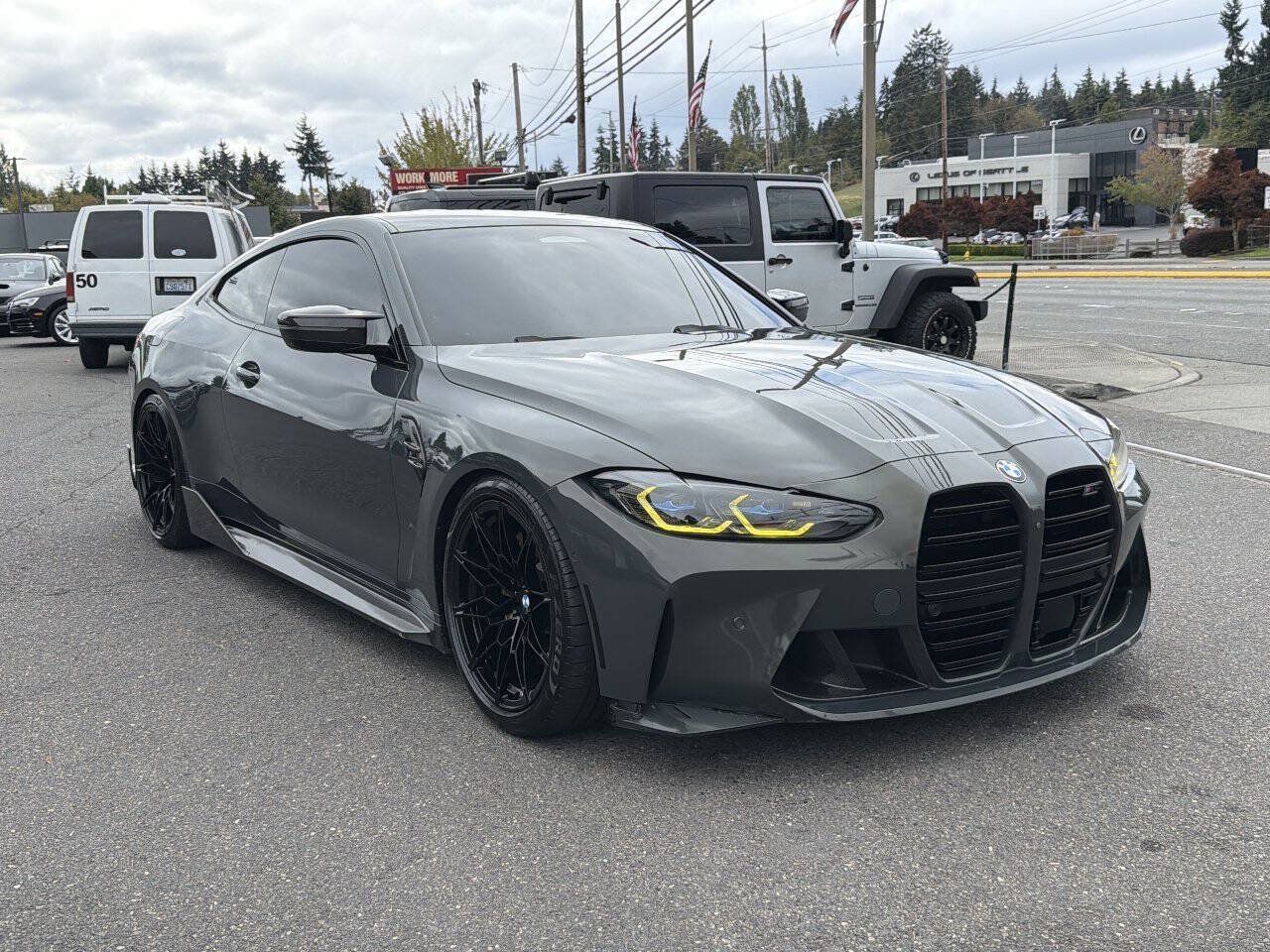 Used 2021 BMW M4 Competition w/ M Carbon Exterior Package RWD image 16