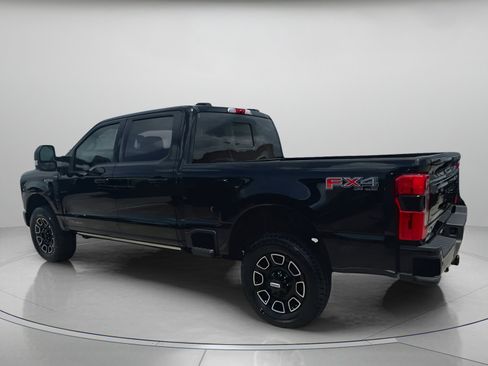 New 2025 Ford F250 Platinum image 25