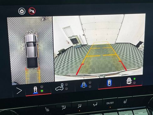 New 2025 GMC Canyon Elevation w/ Convenience Package image 6