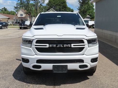 Used 2024 RAM 1500 Laramie AWD/4WD image 14