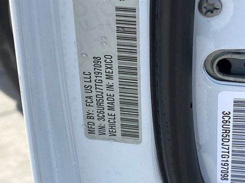 Used 2026 RAM 2500 Big Horn AWD/4WD image 25
