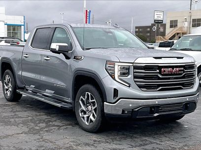 Used 2024 GMC Sierra 1500 SLT w/ SLT Premium Plus Package
