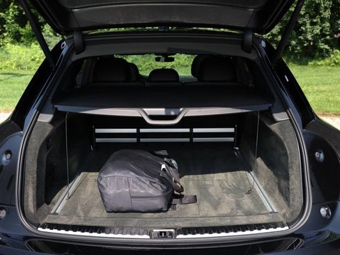 Used 2023 Bentley Bentayga Speed image 39