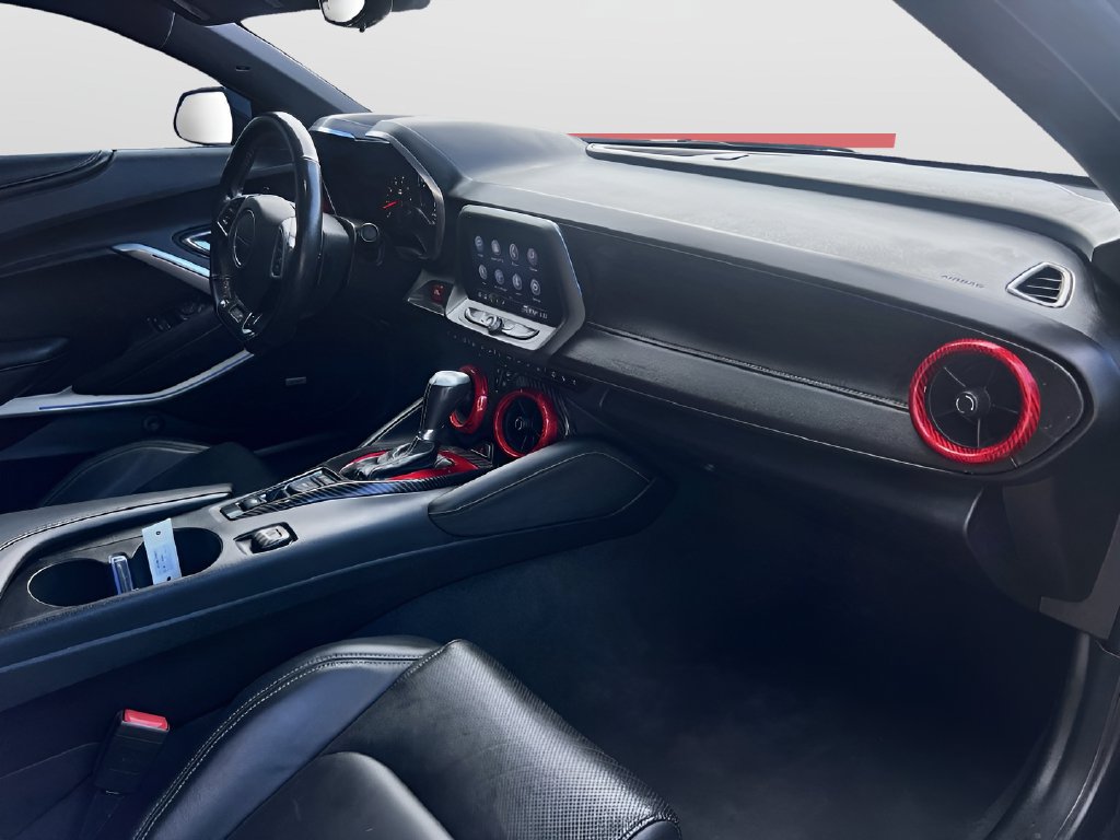 Used 2021 Chevrolet Camaro SS RWD image 30