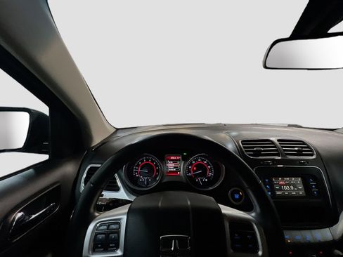 Used 2018 Dodge Journey SXT w/ Connectivity Group FWD image 7