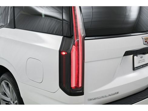 Used 2025 Cadillac Escalade Sport Platinum image 27