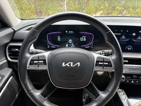 Used 2024 Kia Telluride S w/ S Sunroof Package image 24