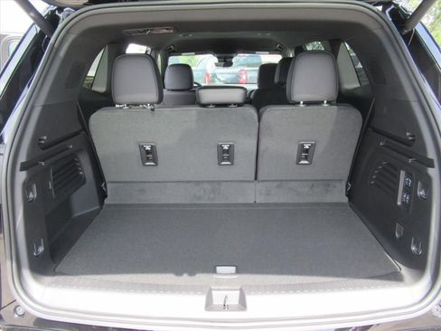 New 2026 Buick Enclave Sport Touring w/ Power Package image 34