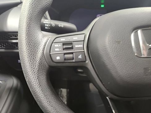 Used 2023 Honda HR-V LX image 25
