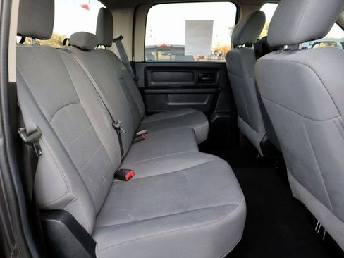Used 2016 RAM 2500 Tradesman w/ Chrome Appearance Group image 22