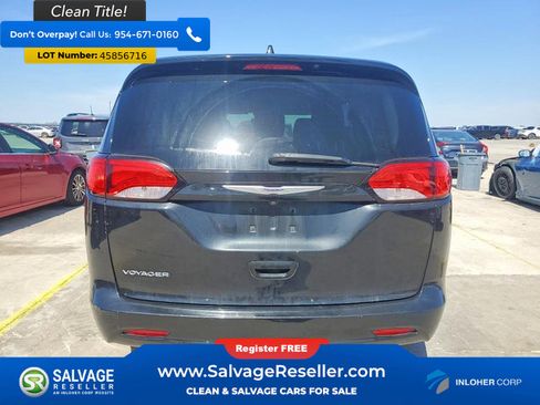 Used 2020 Chrysler Voyager Lxi image 8